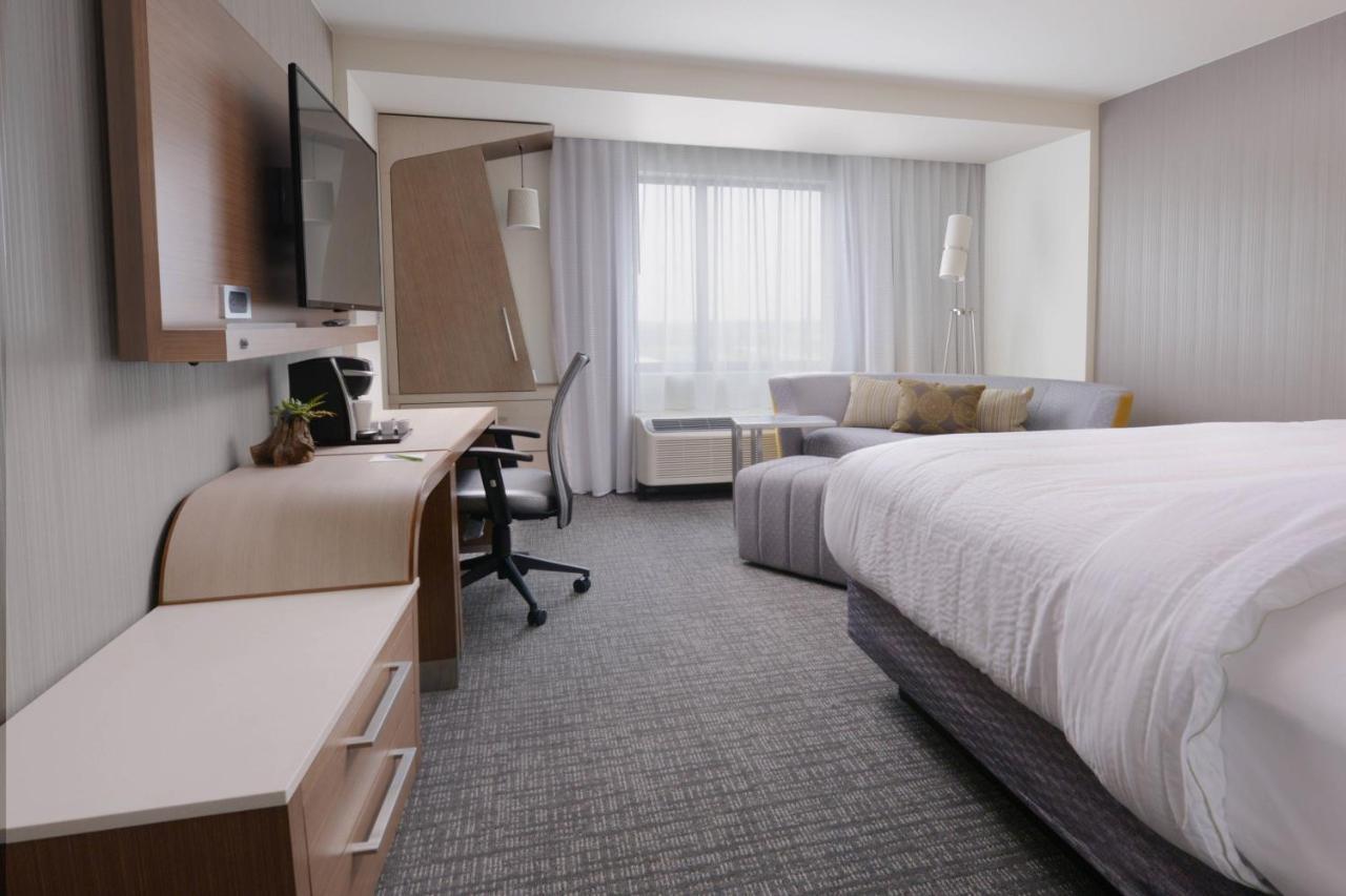 Courtyard By Marriott Austin Pflugerville Exterior photo